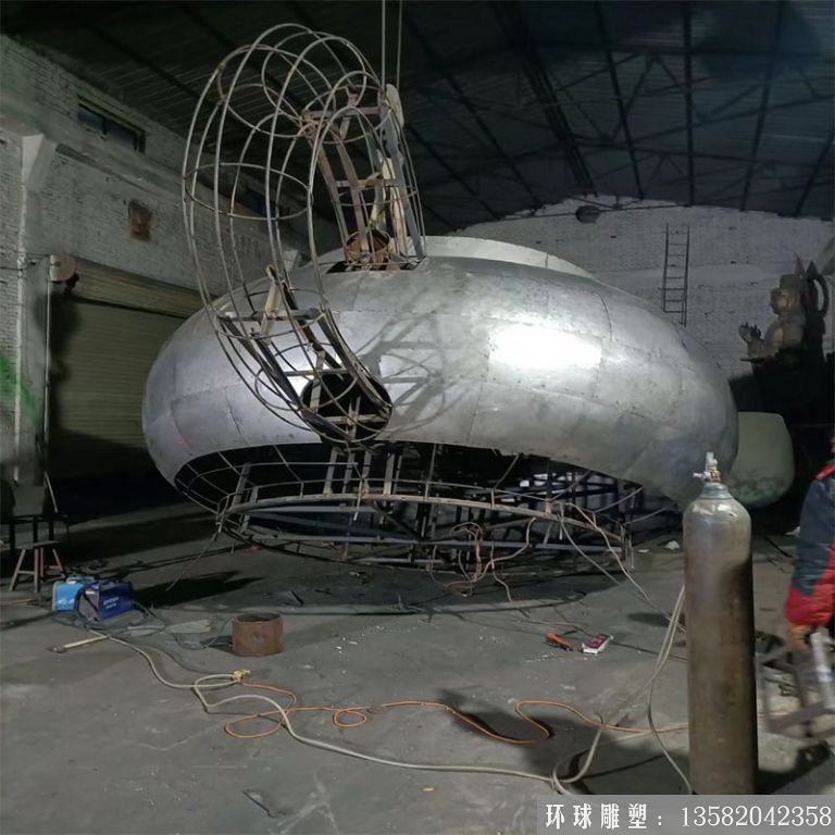 不銹鋼懸空大天壺景觀 懸空茶壺噴泉加工廠家