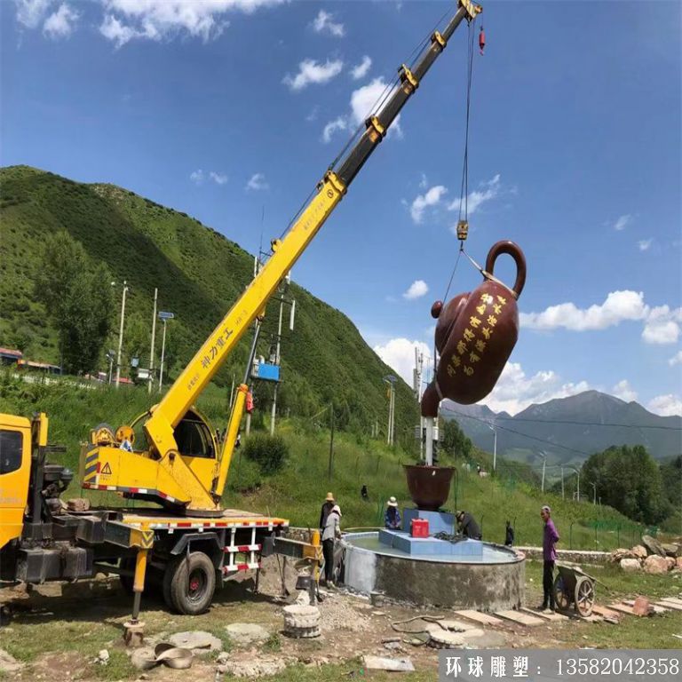 不銹鋼景觀茶壺噴泉案例